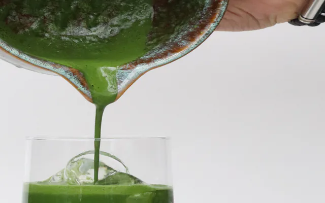 Iced matcha — cold whisk, shaken and cold brew, step by step
